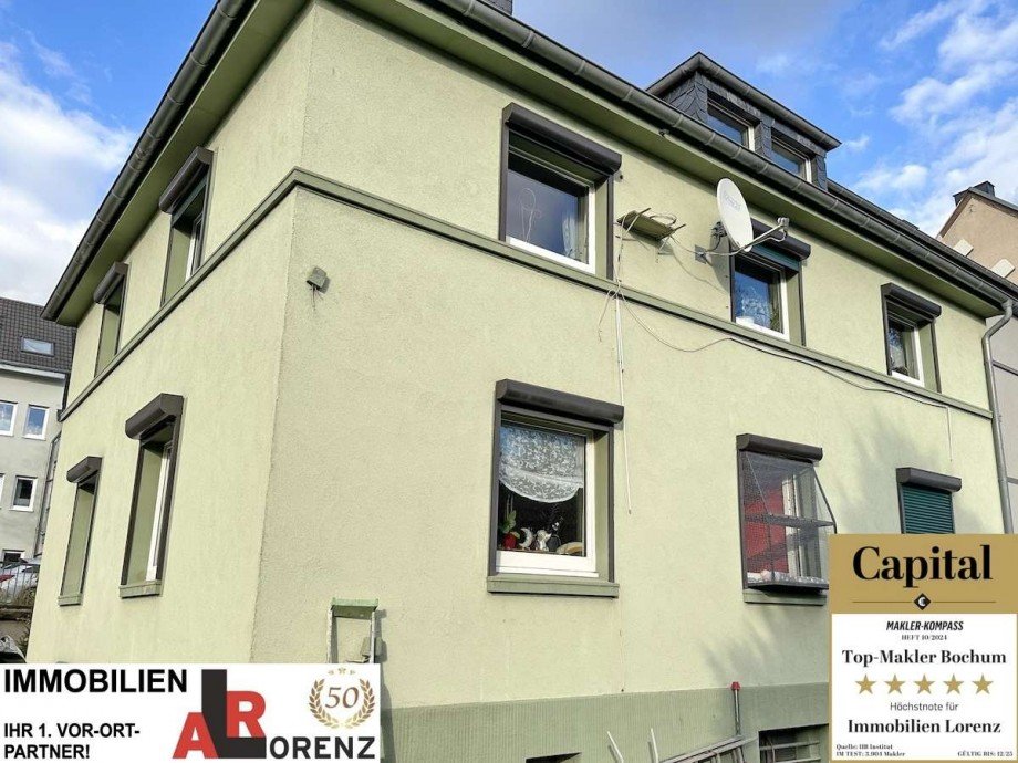 F�r 2- oder 3-Familien. Zweifamilienhaus Bochum