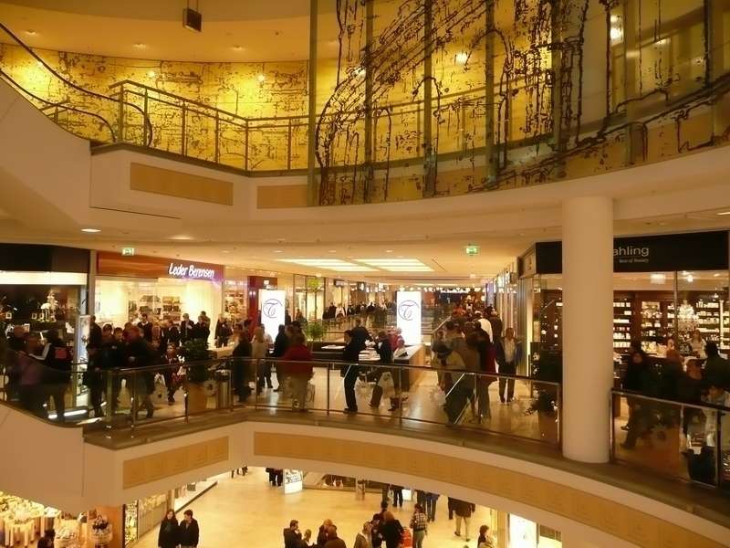 EKZ Limbecker Platz mit 170 Shops + Gastros, Mehrfamilienhaus Bochum