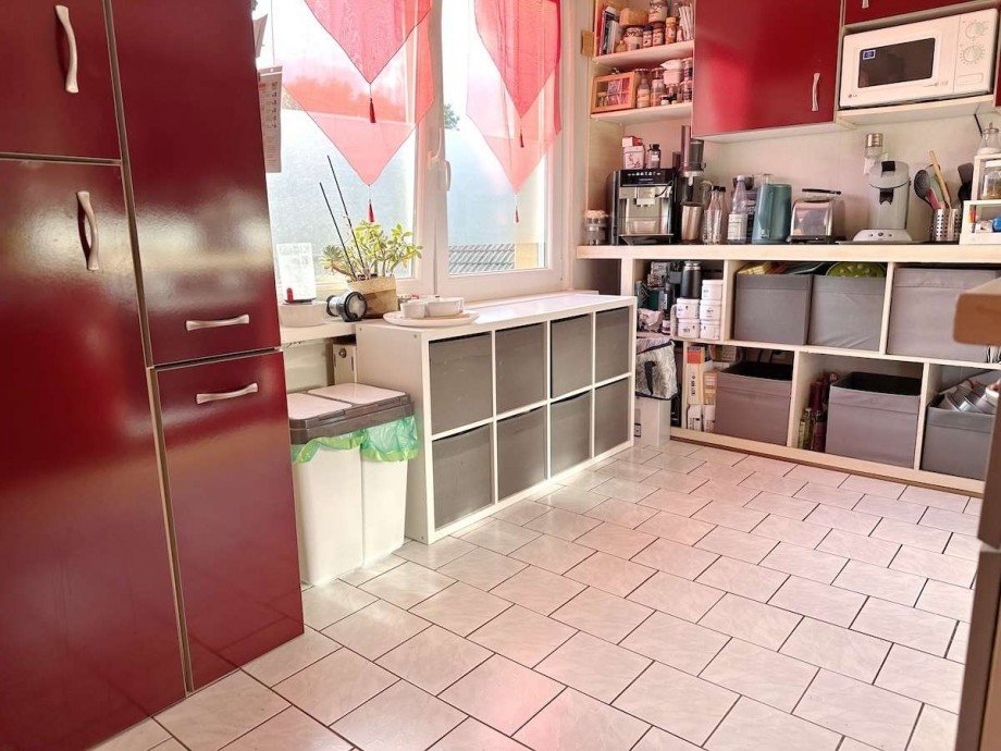 OG rechts: K�che Mehrfamilienhaus Bochum