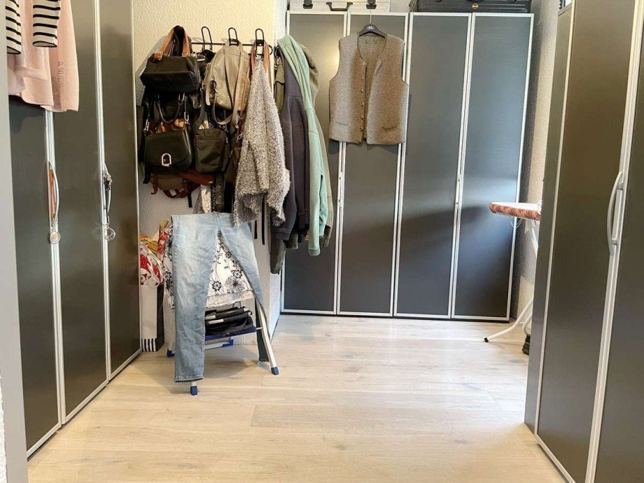 Ankleidezimmer Mehrfamilienhaus Bochum