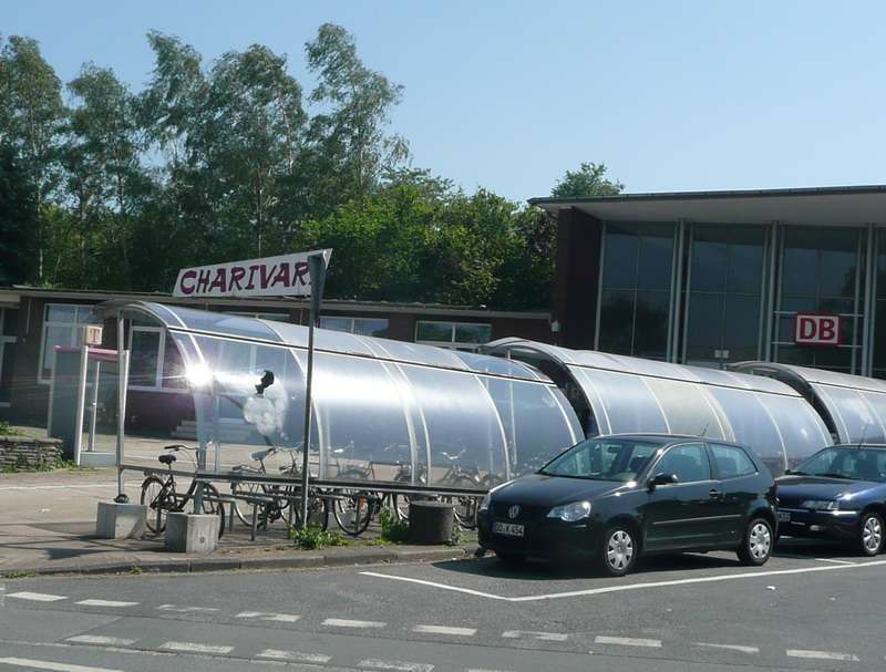 Bahnhof + Zweifamilienhaus Bochum