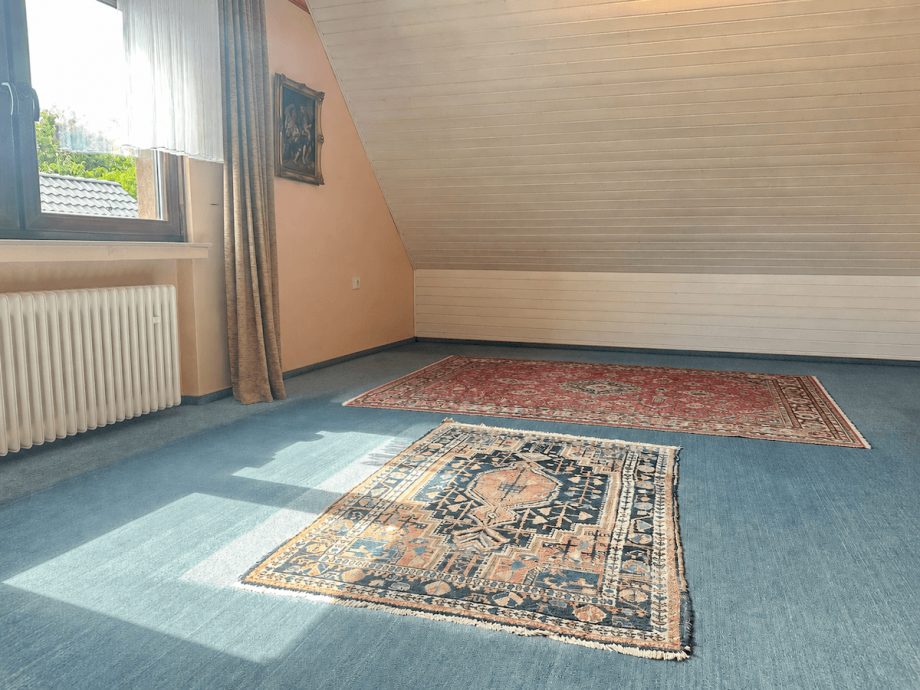 mit gr��eren Schlaf-/Wohnraum Reiheneckhaus Bochum