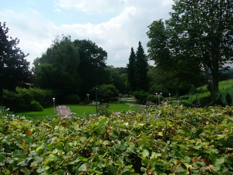 Minigolf im Weitmarer Holz Reiheneckhaus Bochum