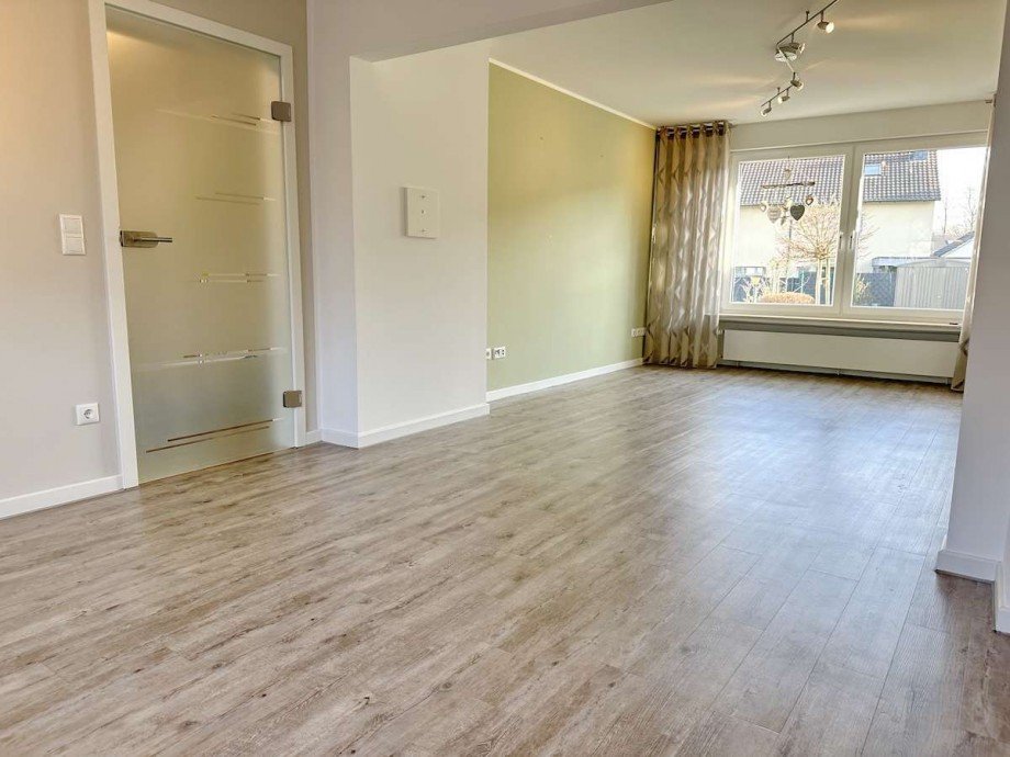 Hell wohnen Reihenmittelhaus Bochum