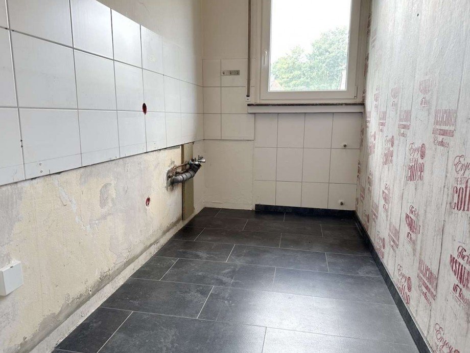 OG links: K�che Mehrfamilienhaus Bochum