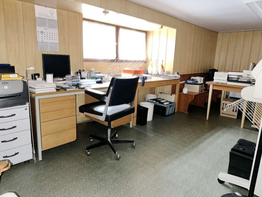 mit Hobby- o. Arbeitsraum. Einfamilienhaus Bochum