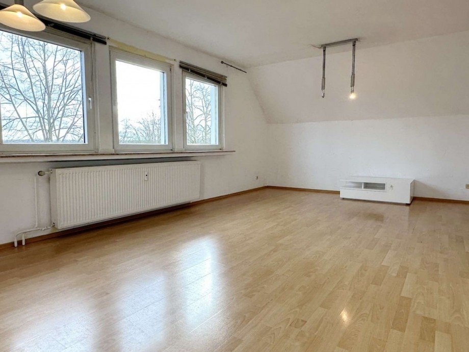 Wohn-/Essbereich Dachgeschosswohnung Essen