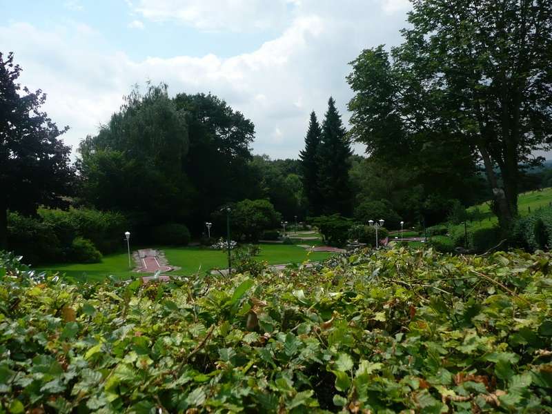 Minigolf im Weitmarer Holz Reiheneckhaus Bochum