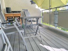 Sonnen-Loggia mit Fenster. LORENZ-Angebot in Langendreer: In zentraler Lage - Helle, moderne 3,5-R.-Komfort-W. Bald beziehbar!