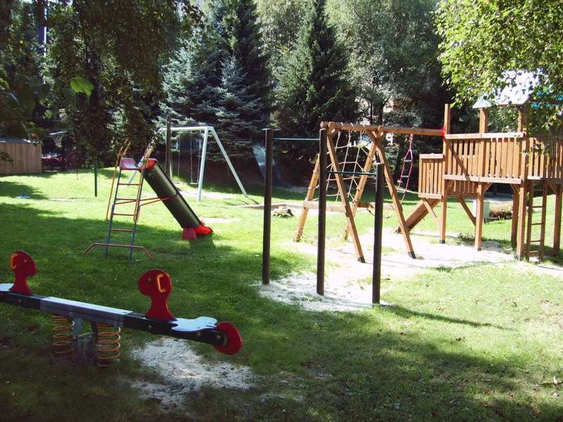 Spielpl�tze, Reihenmittelhaus Bochum