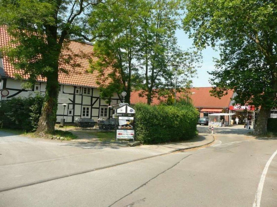 mit etlichen Dienstleistern Dachgeschosswohnung Bochum