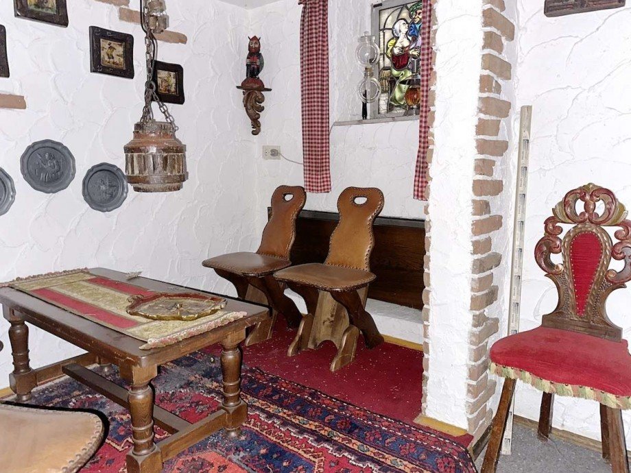 Und gem�tlicher Kellerbar. Einfamilienhaus Bochum