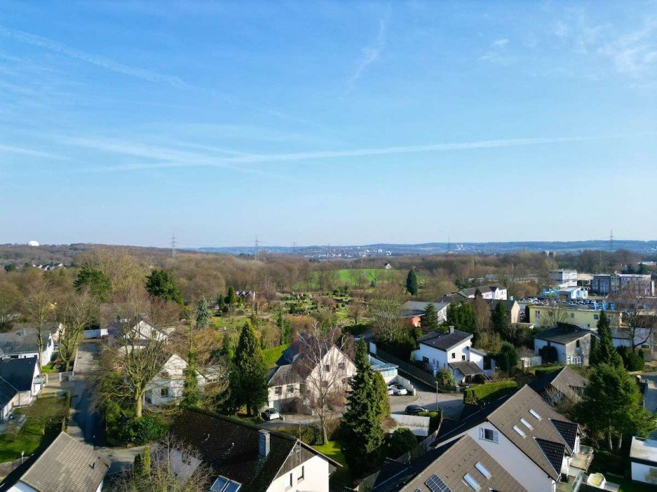 Viel Gr�n + Reiheneckhaus Bochum