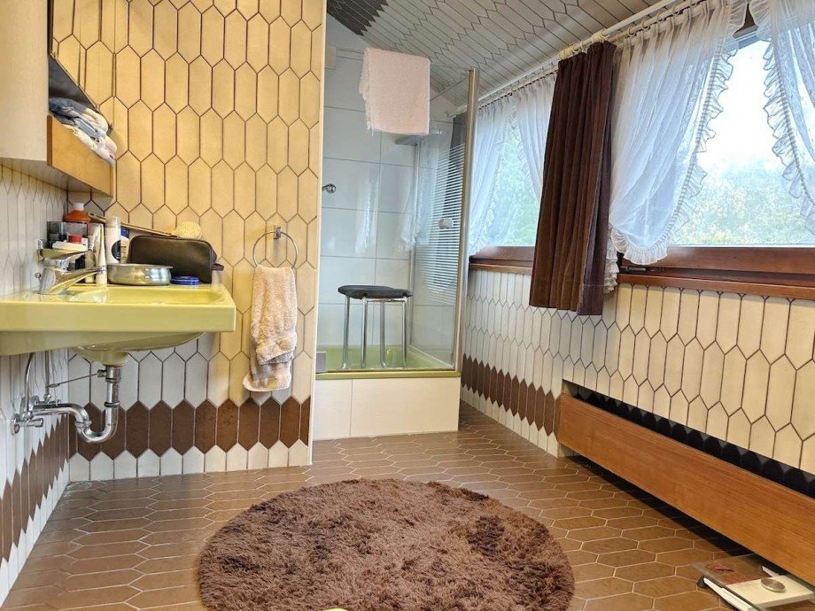 und Dusche. Einfamilienhaus Bochum