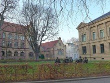 Kunstmuseum, LORENZ-Angebot in Dahlhausen: 1-Familien-FIX + FERTIG-DHH. Modern, gepflegt. Rd. 200 m� Wohn-/Nutzfl