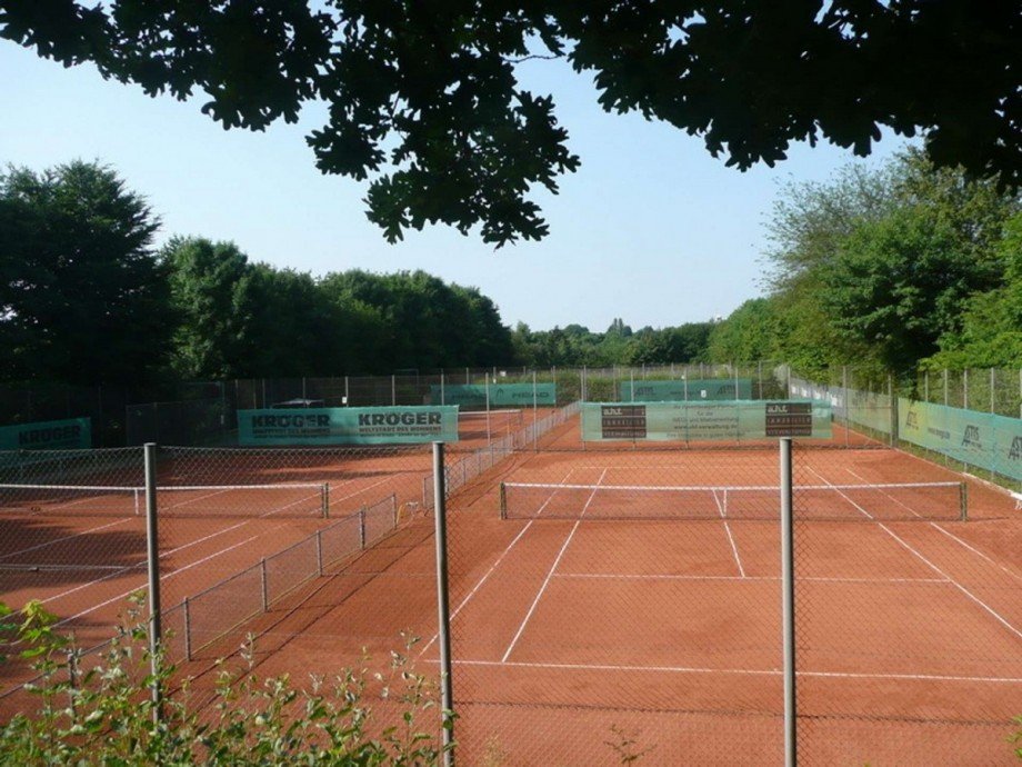 Alles nah: u.a. mit Sport- + Gesundheitszentrum (hier TIG Oststadt). Doppelhaush�lfte Essen