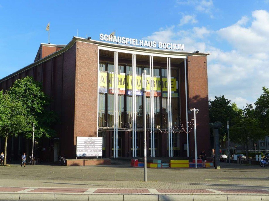 Schauspielhaus, Einfamilienhaus Bochum