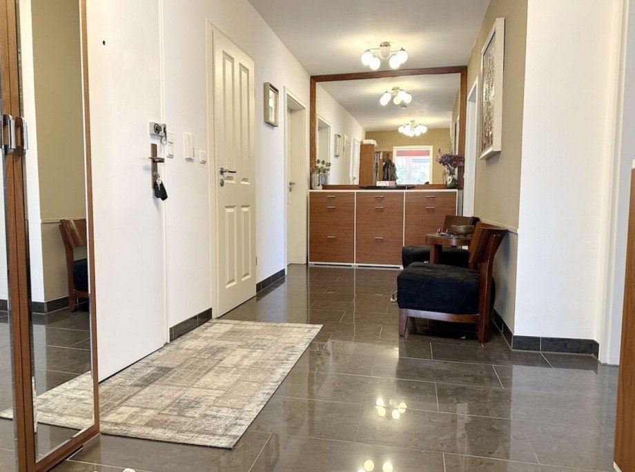 Die einladene Diele Erdgeschosswohnung Bochum