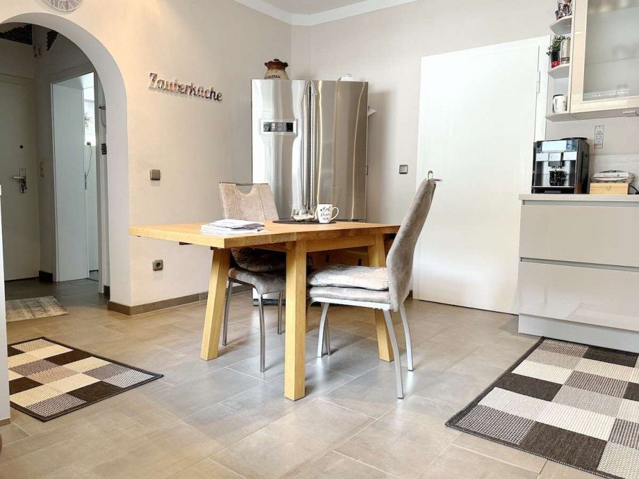 kleinem Essplatz + Zweifamilienhaus Bochum