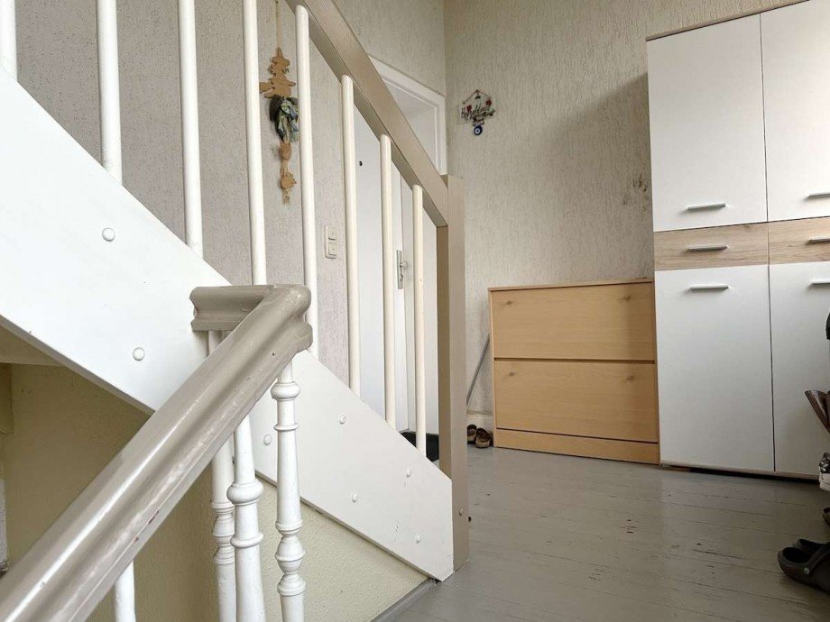 Zum 2. Obergeschoss Mehrfamilienhaus Bochum-Wattenscheid