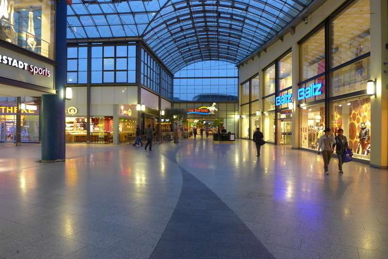 mit ca. 160 Gesch�ften Einfamilienhaus Bochum