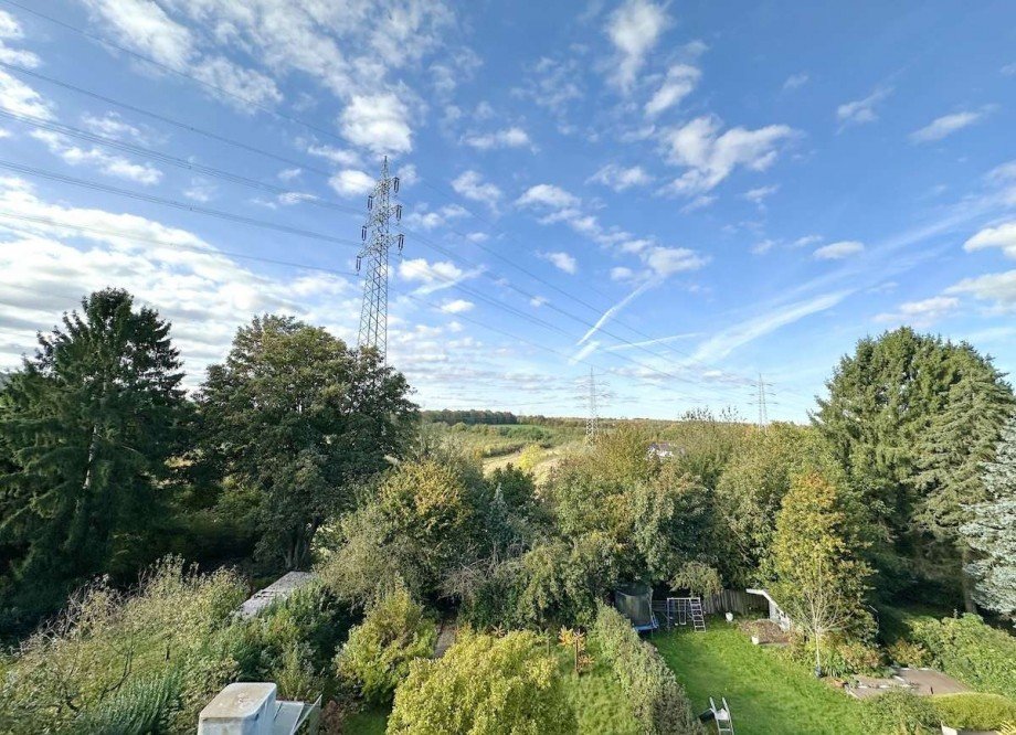 Mit Fernblick ins Gr�ne. Dachgeschosswohnung Bochum