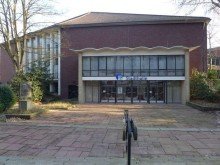 Gymnasium + Stadthalle, LORENZ-Angebot in Hordel: Generationenhaus. Mit 2- o. 3-Wohnungen. Wird komplett frei. 987 m� Grd