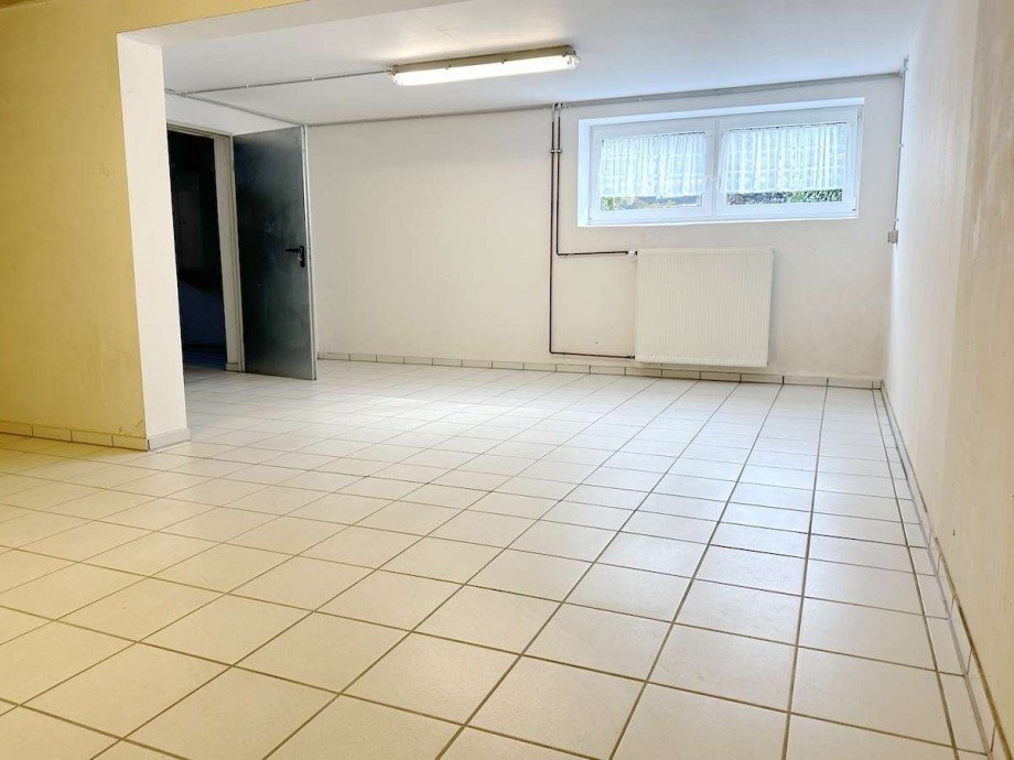 PLUS gro�er Kellerraum.. Erdgeschosswohnung Bochum