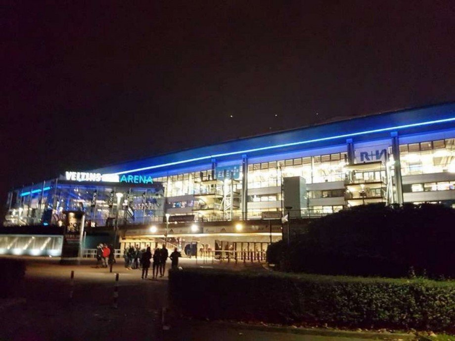 die Arena, usw. Doppelhaush�lfte Essen