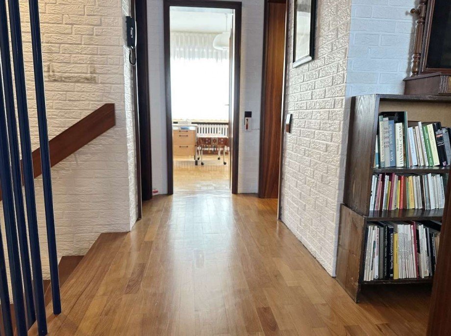 mit 4 R�umen + 2 B�dern. Einfamilienhaus Bochum