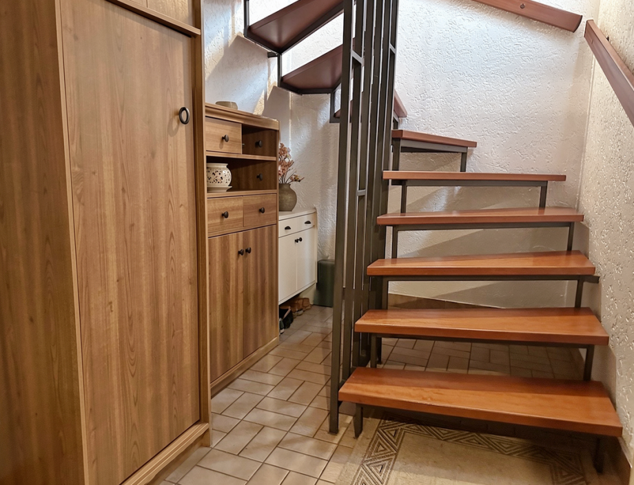 Zur Vollunterkellerung. Reihenmittelhaus Bochum