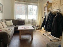 Kind oderGast. LORENZ-Angebot in Bochum: Gepflegtes Mehrfam.-haus mit 4 WE + 6 Garagen + kl. Hinterhof-Werkstatt.