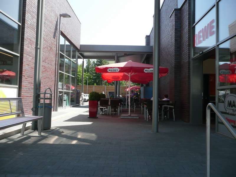 Und alles Nah: Superm�rkte, Einfamilienhaus Bochum