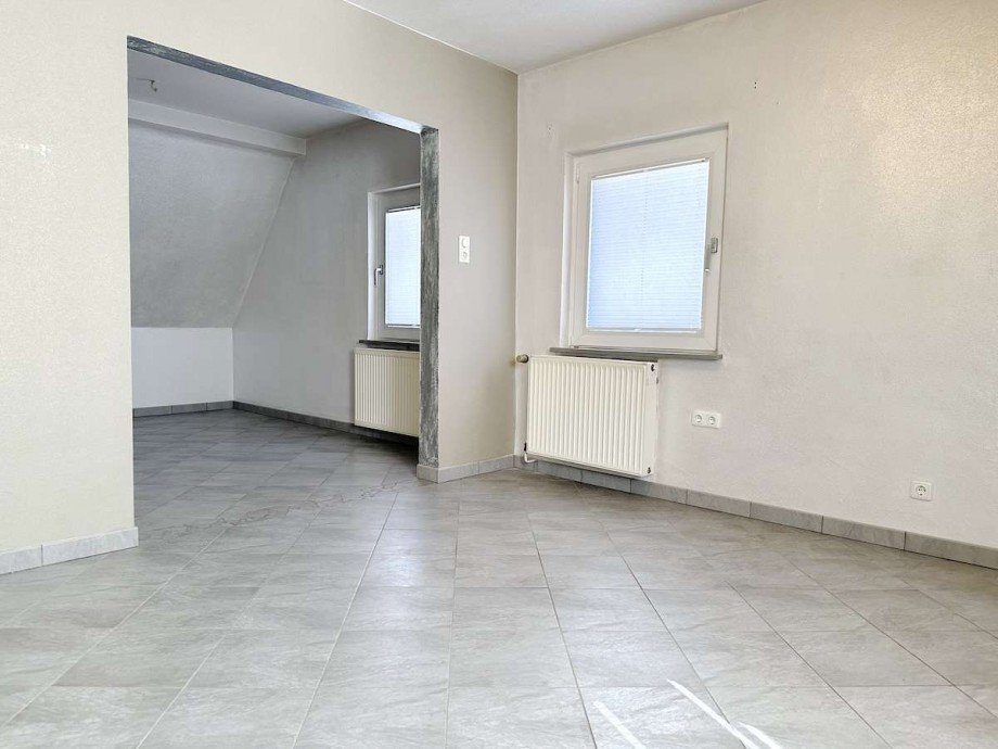 und Essraum. Mehrfamilienhaus Hattingen