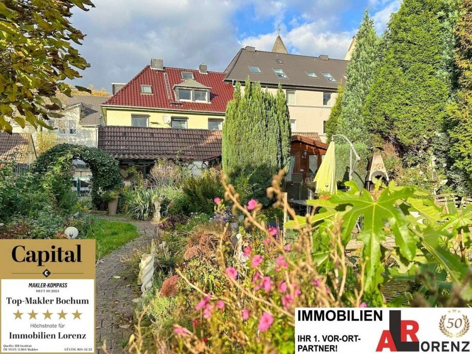 Fast 1.000 m� Grund. Zweifamilienhaus Bochum