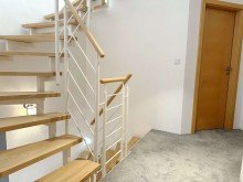 Zum Dachgeschoss LORENZ-Angebot in Dahlhausen: 1-Familien-FIX + FERTIG-DHH. Modern, gepflegt. Rd. 200 m� Wohn-/Nutzfl