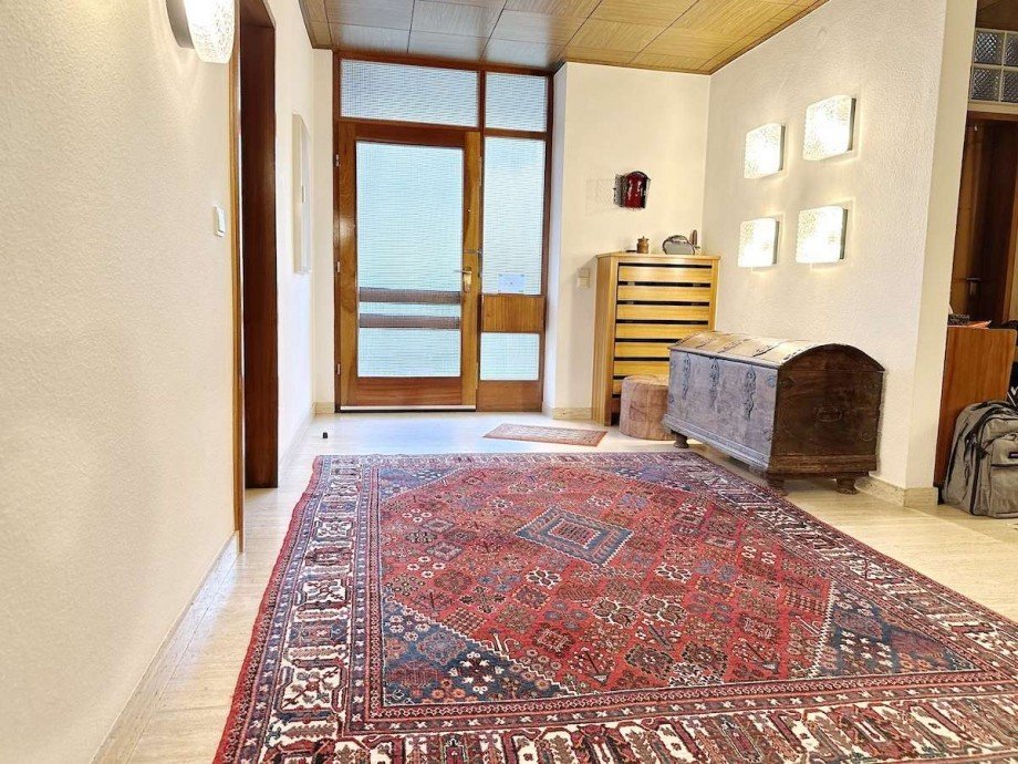 Die gro�z�gige Eingangsebene mit Einfamilienhaus Bochum