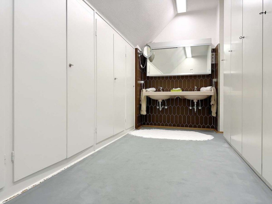 Ankleidebereich inkl. Waschplatz, Einfamilienhaus Bochum