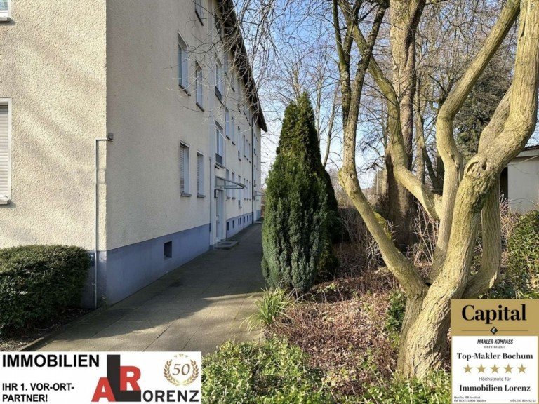 Eigennutzung o. Anlage: Helle 3-R.-DG-W. Essen Dachgeschosswohnung LORENZ-Angebot in Bergerhausen: Zentrale + dennoch ruhige Lage. Helle 2,5-R.-DG-W. + kl. Arbeitszi.
