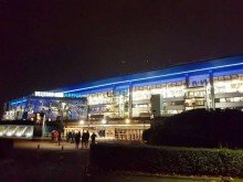 Arena  auf Schalke .usw. LORENZ-Angebot in Hordel: Generationenhaus. Mit 2- o. 3-Wohnungen. Wird komplett frei. 987 m� Grd