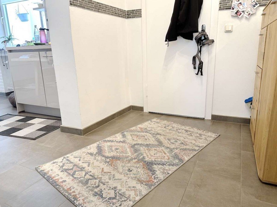 Gro�z�gige 3-R�ume mit ca. 118 m�. Zweifamilienhaus Bochum
