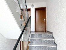 Im 1. Obergeschoss gelegen LORENZ-Angebot in �ckendorf/unweit WAT: Parklage. Helle, gut modernisierte 3 1/2-R.-Komfort-Wohnung.