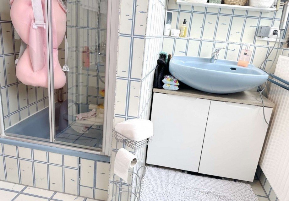 + Duschkabine. Dachgeschosswohnung Bochum